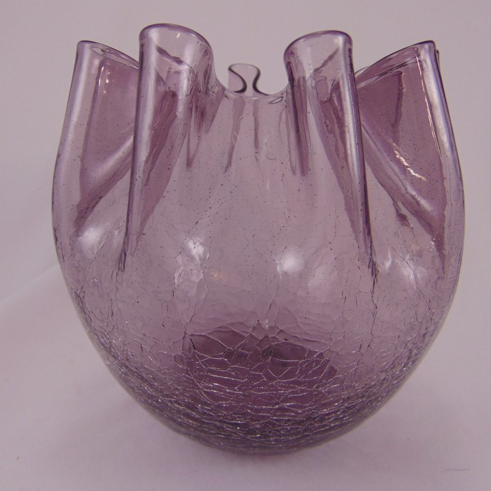Hand-blown Pinched Glass Flower Vase/Bowl in Amethyst w/Ruffled Rim